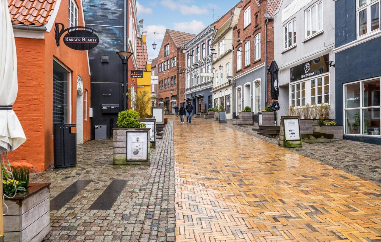 Amazing Apartment In Aabenraa With Wifi Exterior photo